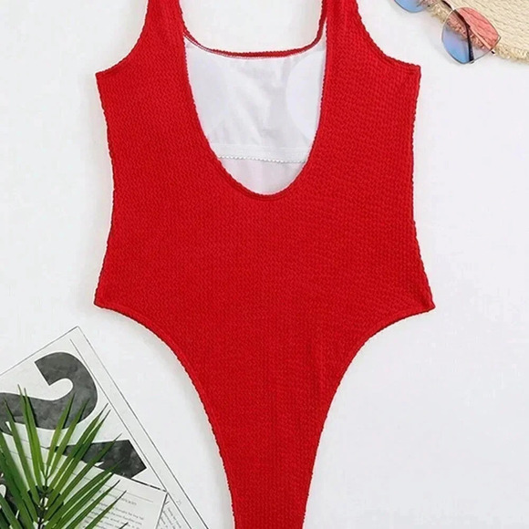 Red Women's Solid Colored Texture Fabric Sexy Backless Sports One-Piece Swimsuit - Picture 4 of 4